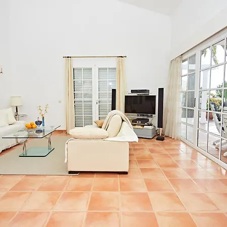 Stunning With Breathtaking Ocean View *