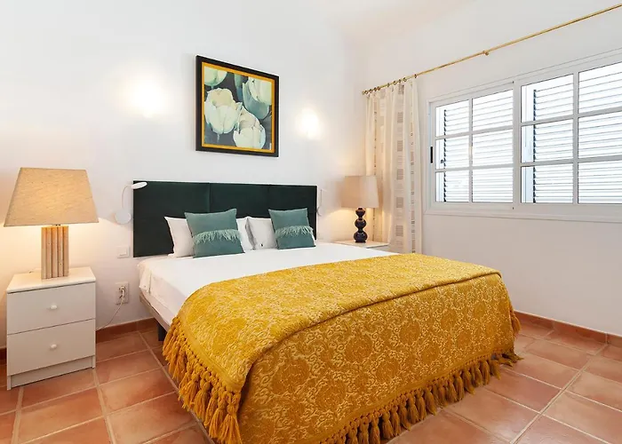 Stunning With Breathtaking Ocean View 别墅 *